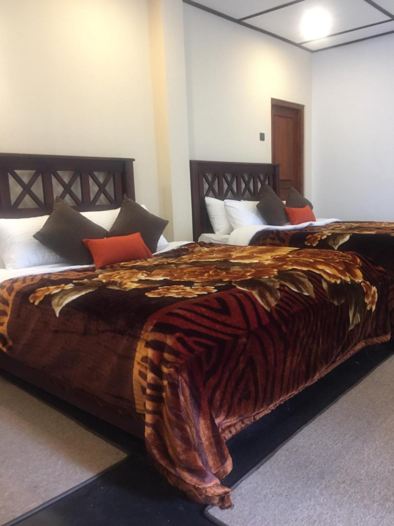 Suriya Guest Otel Nuwara Eliya Dış mekan fotoğraf