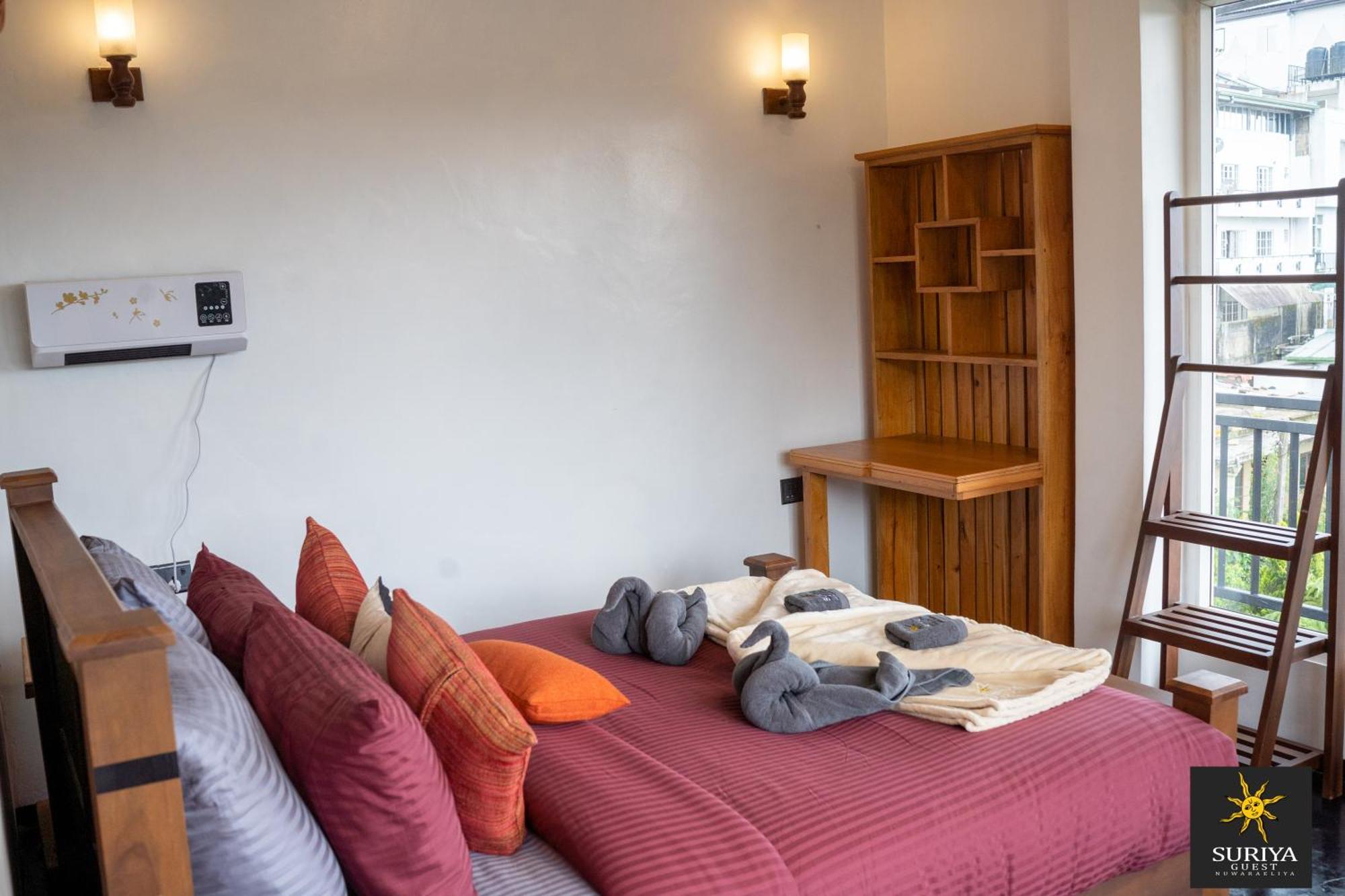 Suriya Guest Otel Nuwara Eliya Dış mekan fotoğraf